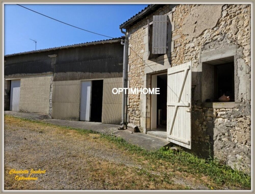 Vente Maison Maison à vendre 6 pièces BARBEZIEUX SAINT HILAIRE (16) Barbezieux saint hilaire