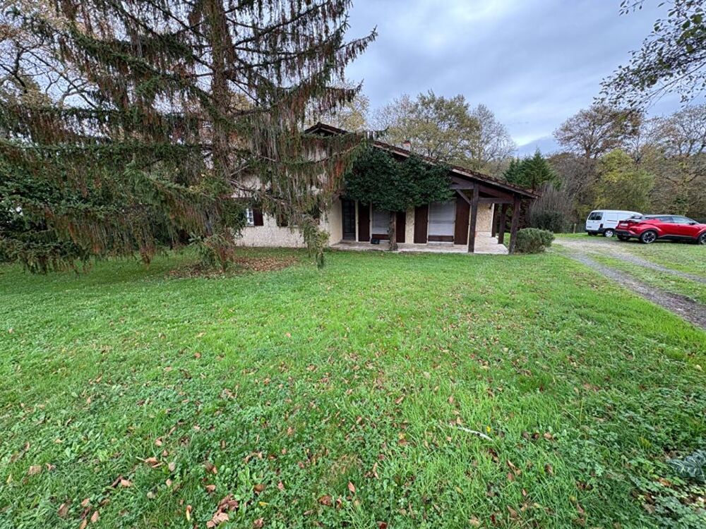 Agréable maison à Roaillan, 5 min de Langon 90 m2 avec un beau jardin arboré