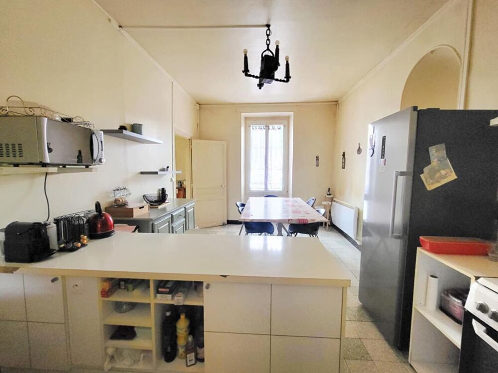 Grande maison à Guillerval avec dependances