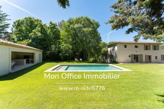  Propriété/château à vendre 10 pièces 475 m²