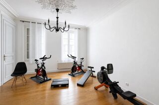 Appartement à vendre 13 pièces 300 m²