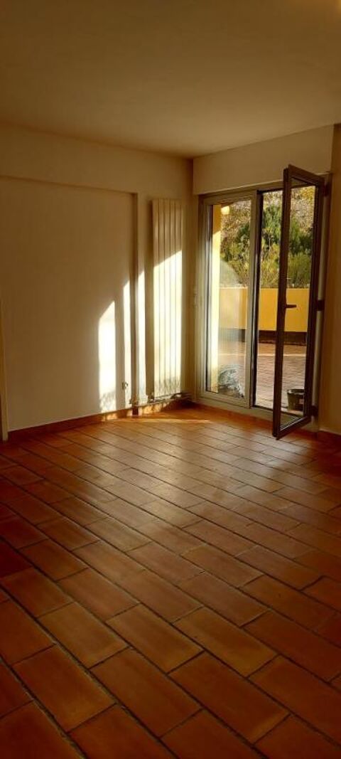  Appartement � louer 4 pi�ces 128 m�