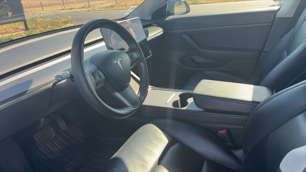 Model 3 283 RWD Standard Range Plus 2021 occasion 76230 Isneauville