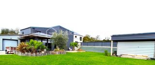  Maison � vendre 9 pi�ces 167 m�