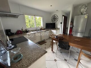  Maison � vendre 5 pi�ces 180 m�