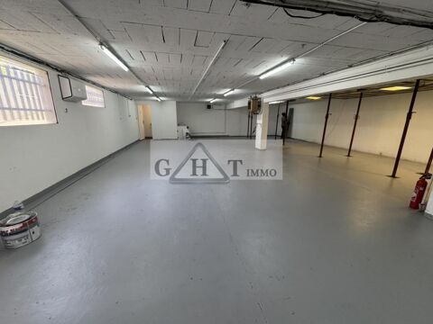 A louer 200m&sup2; de stockage 1390 94430 Chennevieres sur marne