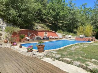  Villa � vendre 5 pi�ces 212 m�