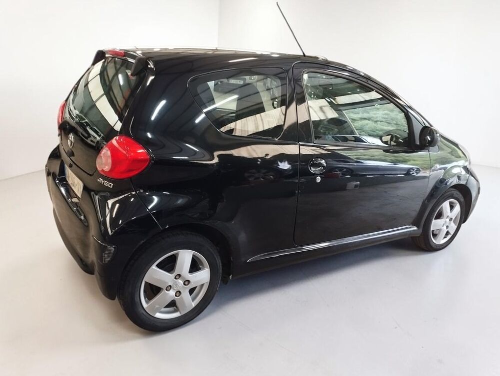 Aygo 1.0 VVT-I 68 CFT MULTIMODE BA 3P 2007 occasion 06640 Saint-Jeannet