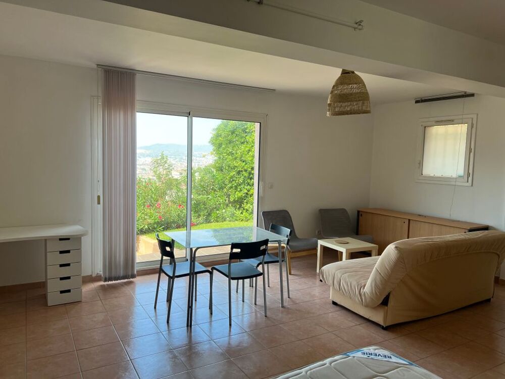 Location Appartement Studio de 35m2 à louer sur Marseille 07 Marseille 7