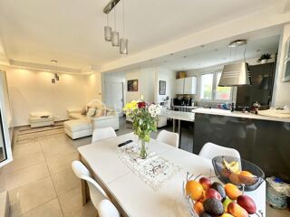  Maison à vendre 6 pièces 146 m²