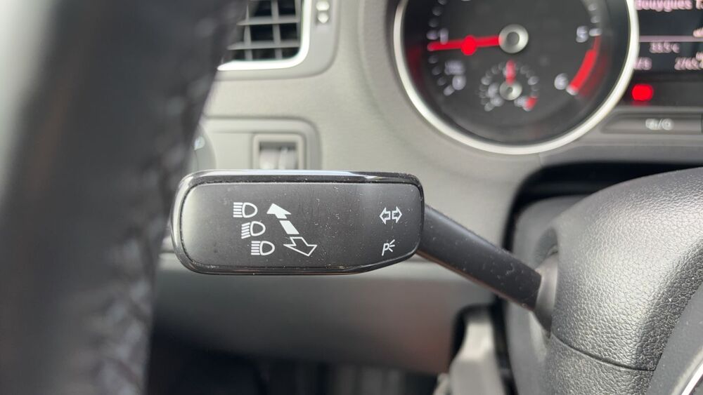 Polo soci&eacute;t&eacute; V 1.4 TDI 75 Lounge 2016 occasion 06200 Nice
