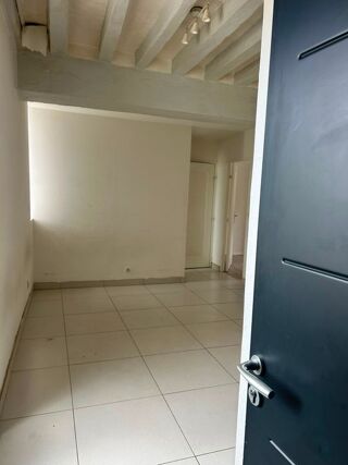  Appartement à louer 2 pièces 33 m²