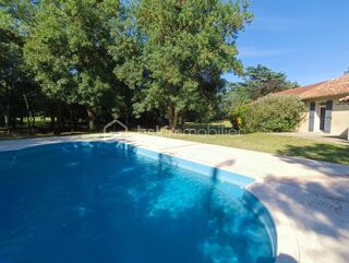 Maison à vendre 7 pièces 245 m²