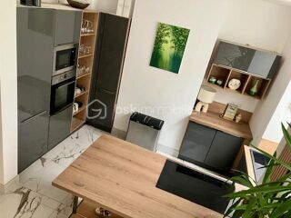  Propri�t�/ch�teau � vendre 7 pi�ces 220 m�