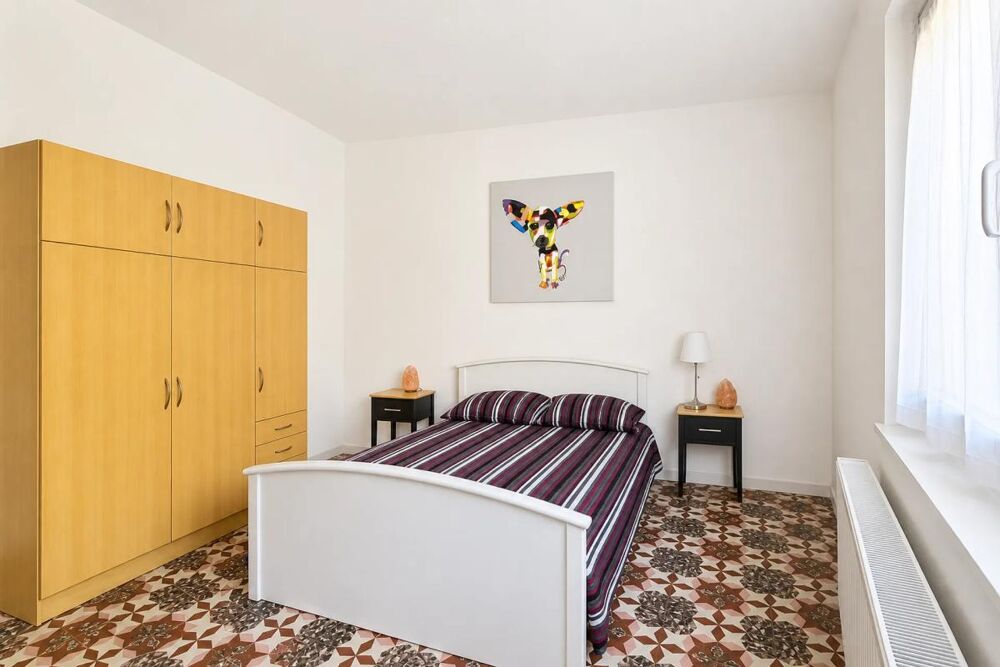 Vente Maison Immeuble 4 pièces 80m² Avène, loué Avene