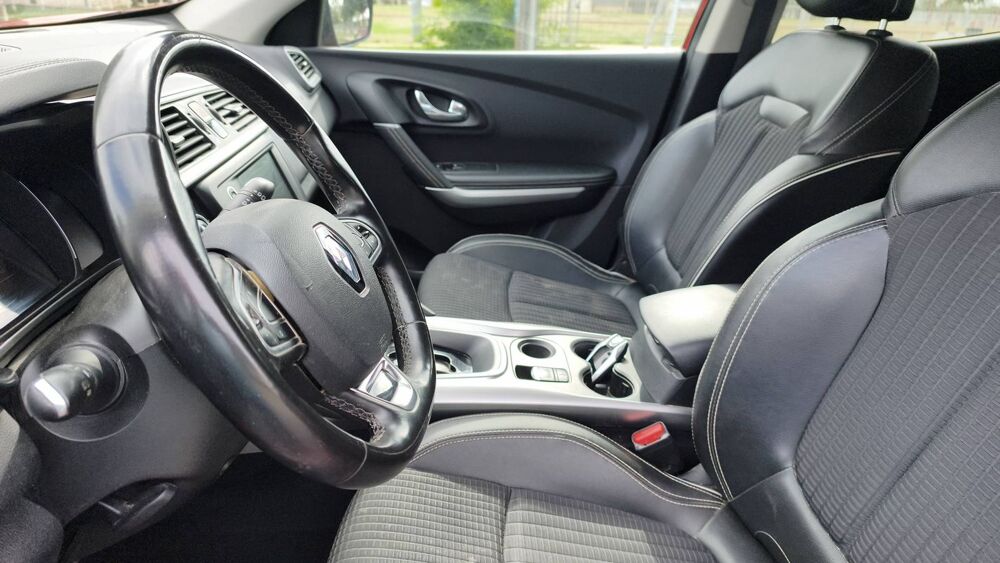 Kadjar TCe 130 Energy EDC Intens - Automatique Entretien constructe 2017 occasion 37800 Sainte Maure De Touraine