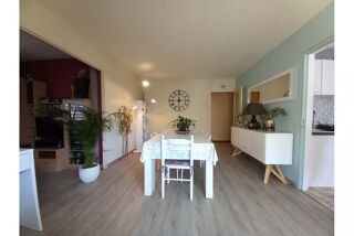  Appartement  vendre 4 pices 77 m