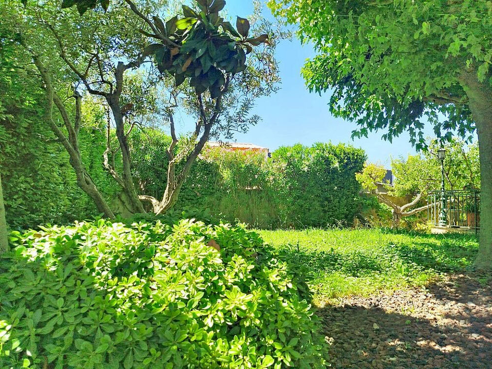 Vente Maison Maison avec piscine et garage, Marseille  quartier Château Gombert 6 pièce(s) 150 m2 Marseille 13
