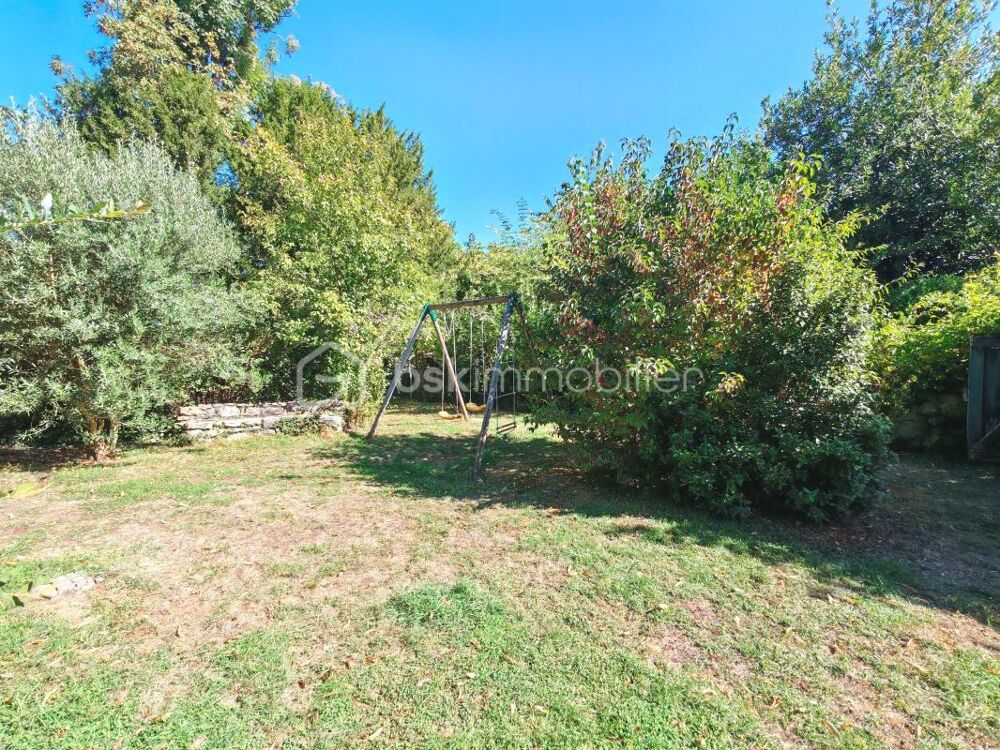 à vendre  Propriété/château Crécy-la-Chapelle (77580)