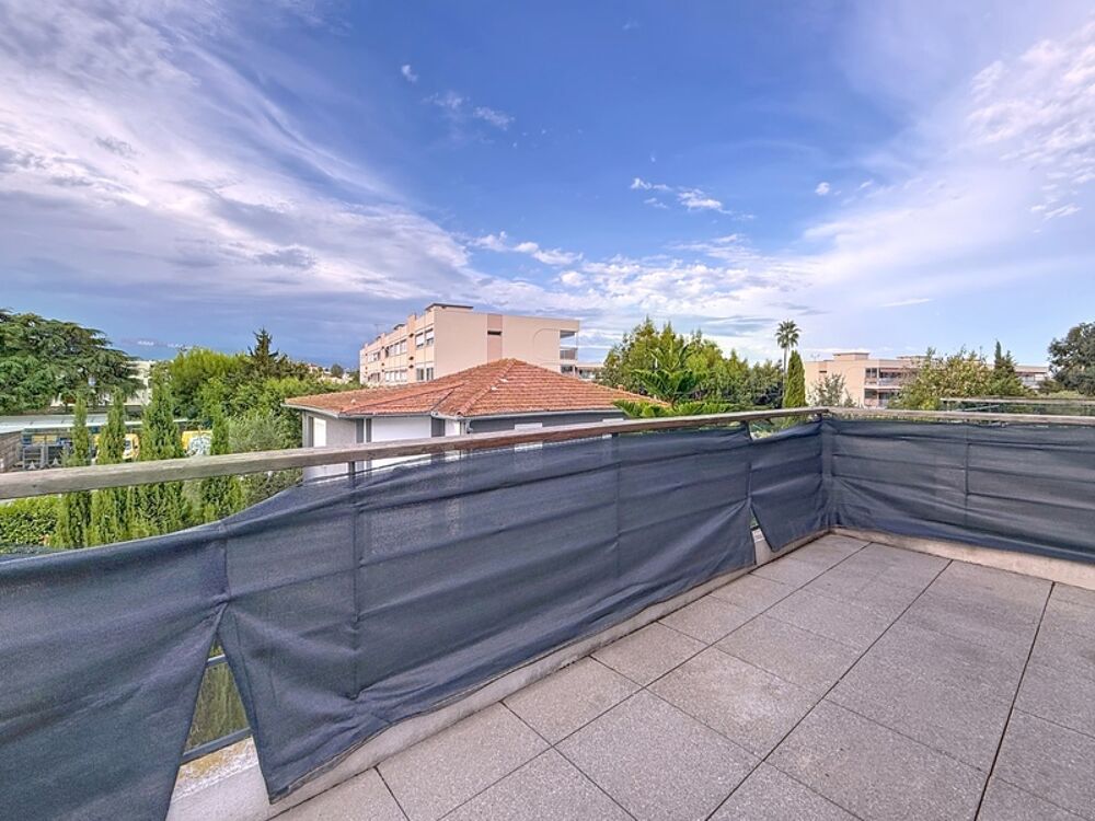 Vente Appartement Appartement à vendre 3 pièces d'angle Antibes