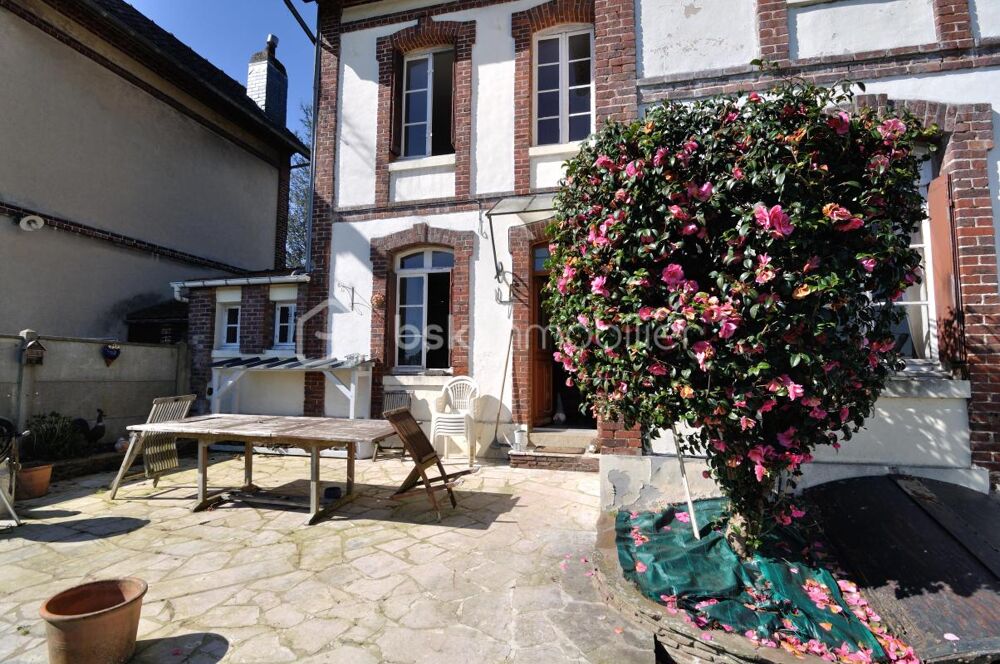 Vente Maison Hauteurs de Bolbec. 6 pièces avec jardin et garage Bolbec