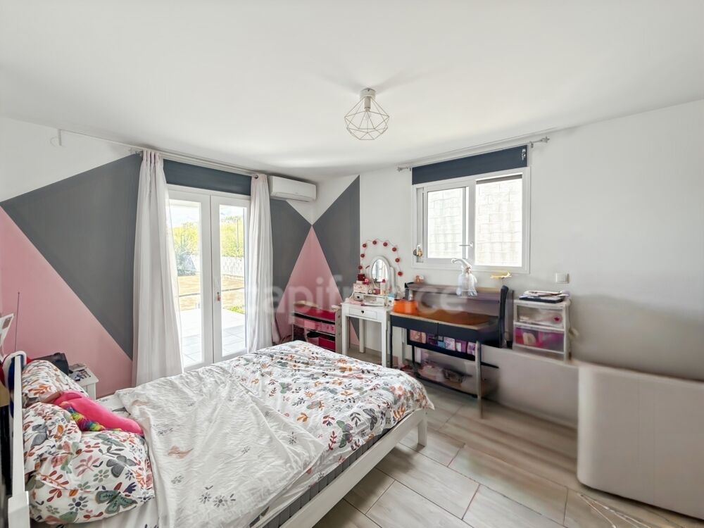 Vente Maison Une maison contemporaine avec vue mer, volumes généreux et cadre de vie privilégié à Sainte-Marie Sainte marie