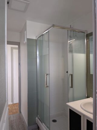  Appartement à louer 3 pièces 57 m²