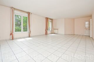  Appartement à vendre 5 pièces 122 m²