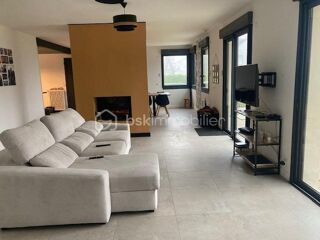  Maison � vendre 9 pi�ces 207 m�