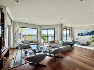  Duplex/triplex  vendre 8 pices 240 m