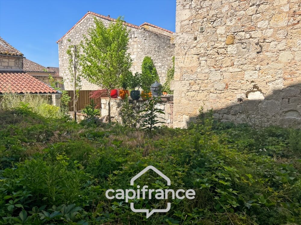 Maison en pierre à rénover avec fort potentiel en plein coeur de Puymirol