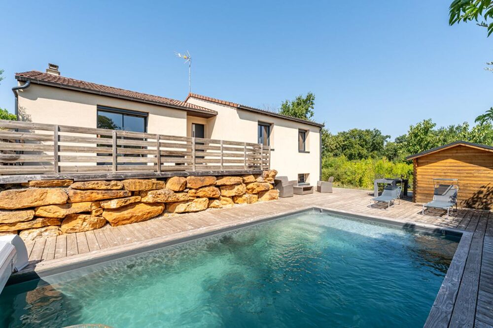 Maison familiale avec piscine et sans travaux à Chazay D Azergues 6 pièce(s) 155 m2