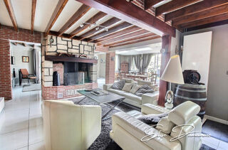  Maison à vendre 8 pièces 355 m²