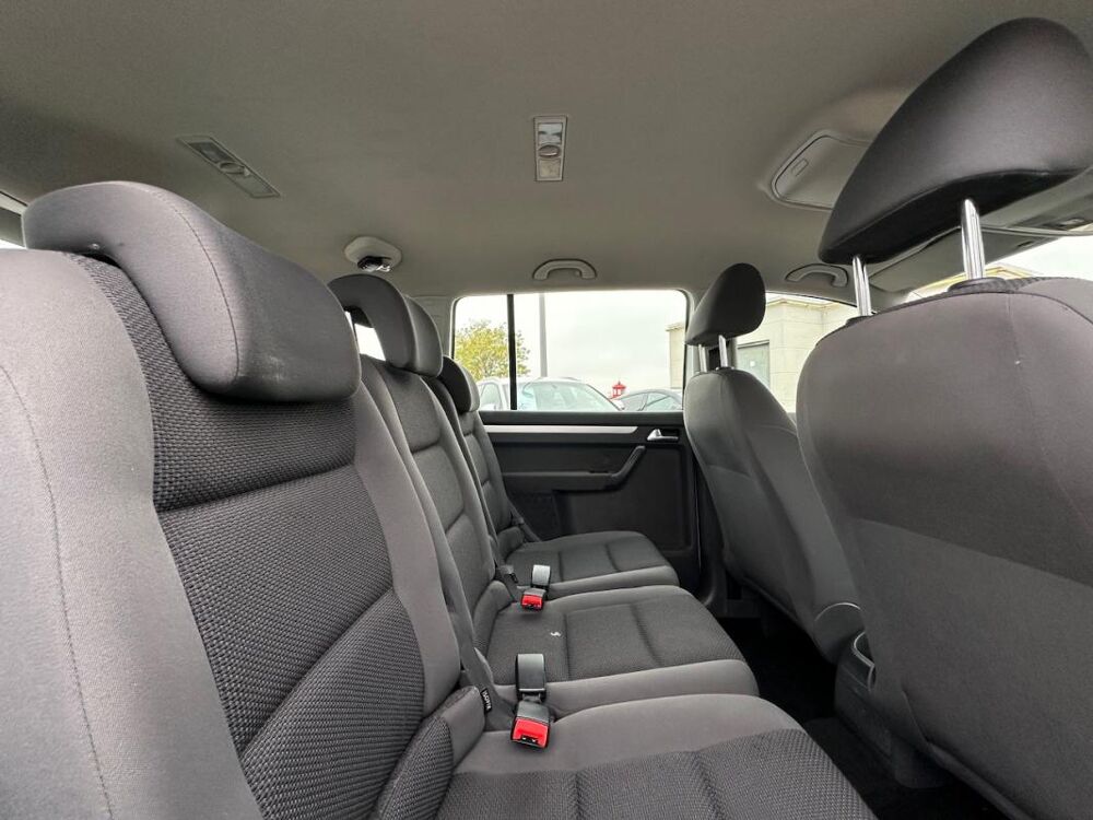 Touran II 1.2 TSI 105 BLUEMOTION TECHNOLOGY TRENDLINE 2011 occasion 78240 Chambourcy