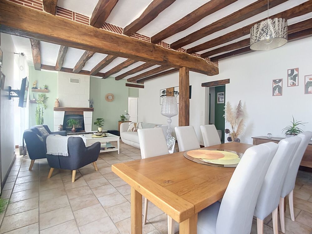 Maison 7 pièces 213 m² · à Monnaie · 213 m² · 339 725 €