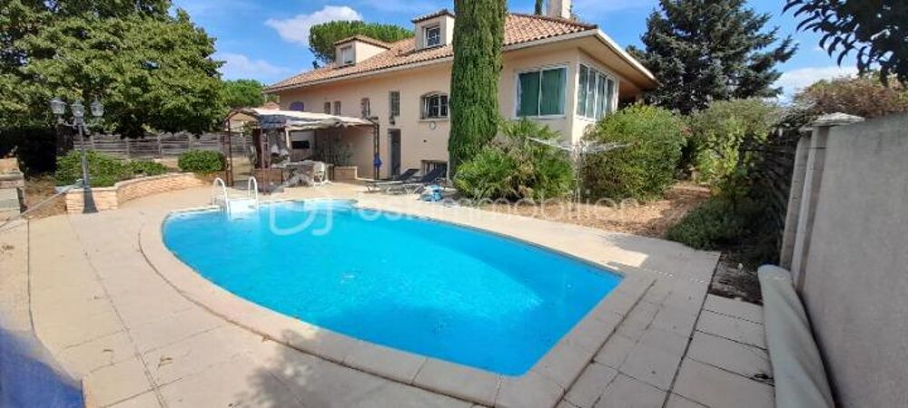 MAISON DE MAITRE 244 m²