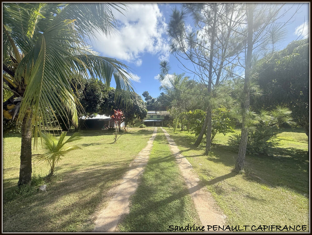 Vente Maison A VENDRE A KOUROU UNE CHARMANTE MAISON T5 EN BOIS DE 133 m² SUPERFICIE TERRAIN 2 HECTARES - AU PRIX DE 346 500 € Kourou