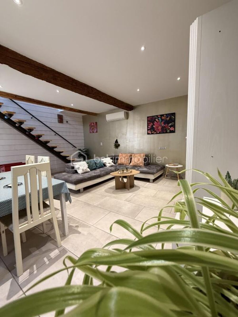 Ravissante maison de ville au coeur de la cité médiévale