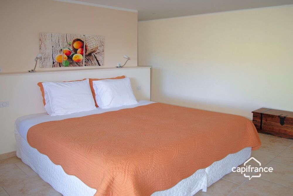 � vendre  Villa Bagnols-en-For�t (83600)