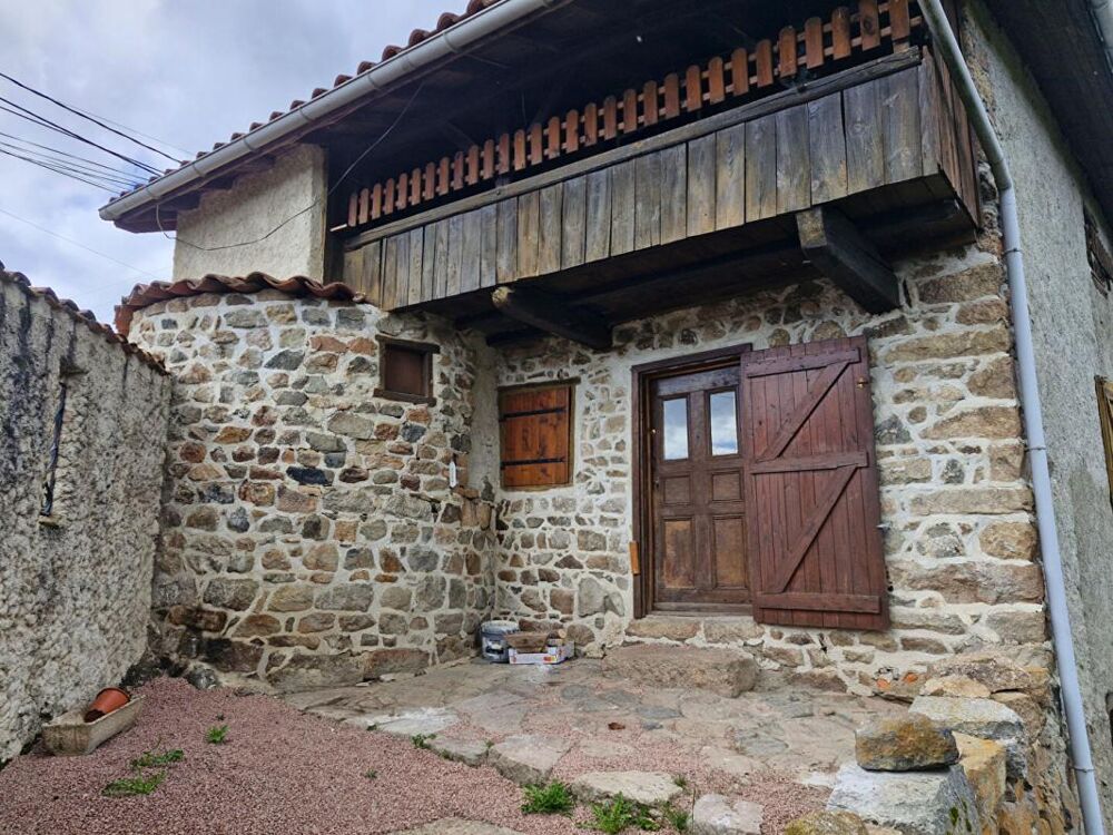 Location Maison SAINT JUST EN CHEVALET - MAISON DE PAYS AVEC TERRAIN Saint just en chevalet