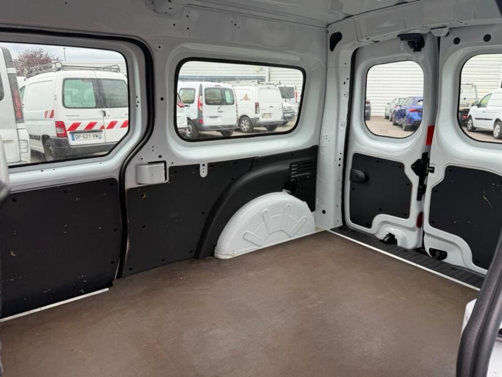 Kangoo Express GRAND VOLUME MAXI BLUE DCI 95 CONFORT - 5P 2022 occasion 91650 Breuillet