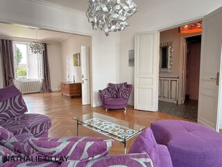  Maison � vendre 9 pi�ces 265 m�