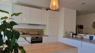  Appartement à louer 3 pièces 70 m²