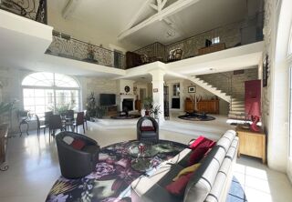  Propriété/château à vendre 10 pièces 420 m²