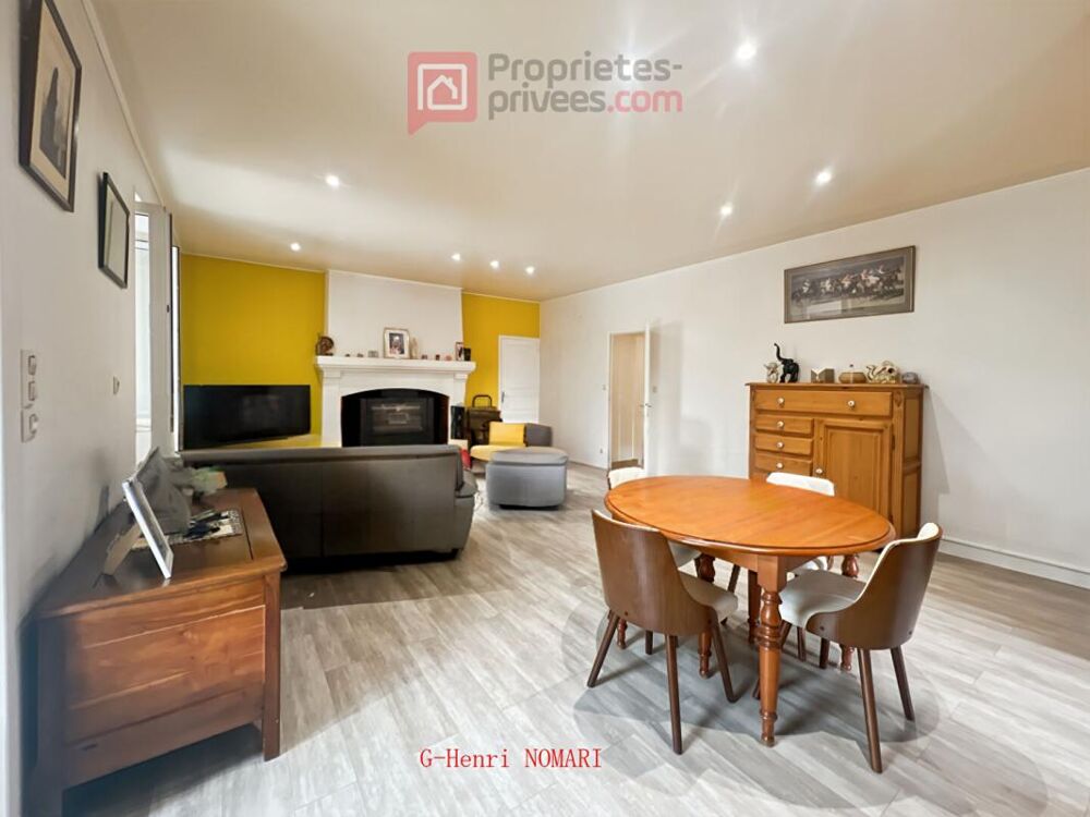 Vente Maison Maison Chateaubriant 7 pièce(s) 214 m2 - Terrain de 4758m² Chateaubriant