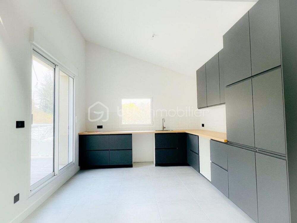 Vente Maison MAISON-TERRASSE AVEC CHARME DES POUTRES - AU CALME - CHAMBRE PARENTALE AVEC SALLE D'EAU ET ESPACE DRESSING Champagne au mont d or
