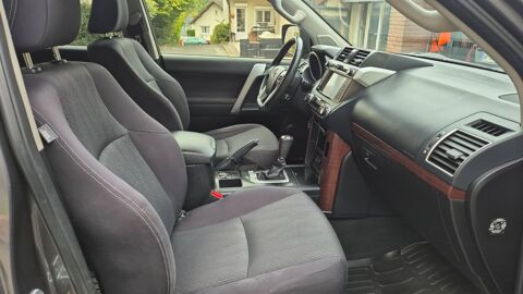 Land Cruiser KDJ 150 3.0 D-4D 190 AWD BVA6 Legende - Entretien constructe 2014 occasion 80000 Amiens