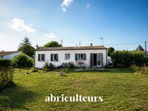  Maison de plain-pied avec jardin en vente à Mainxe-Gondeville (16200) Maison - 5 pièce(s) - 98 m²
