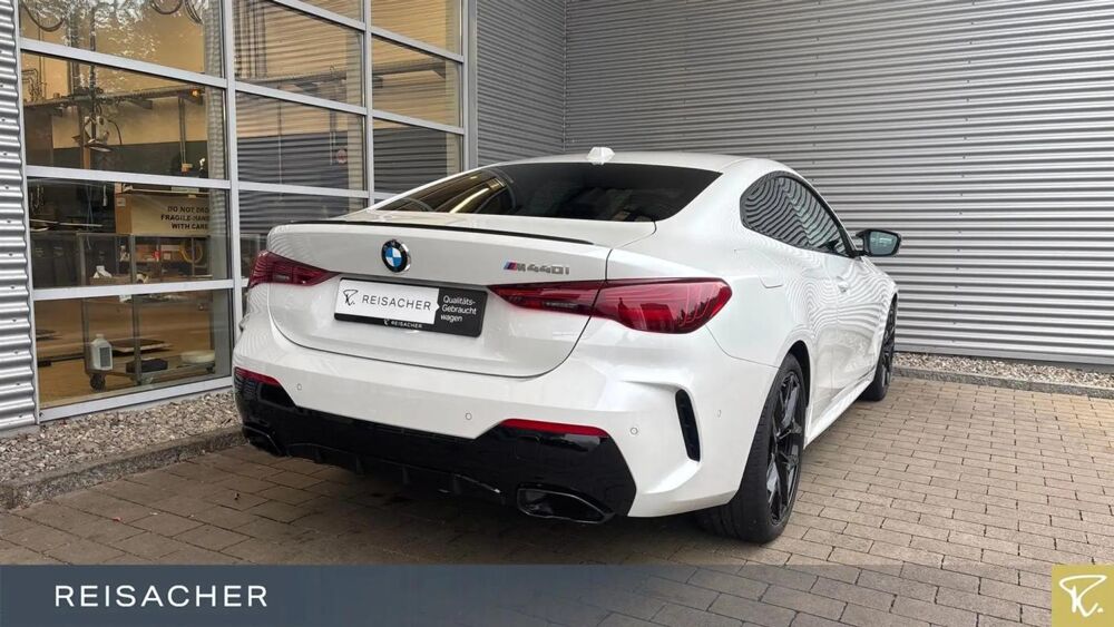 M4 xDrive Coup&eacute; M Sport Pro – Toit ouvrant Attelage Driving Ass 2025 occasion 33000 Bordeaux