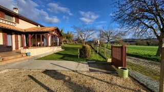  Maison à vendre 10 pièces 196 m²